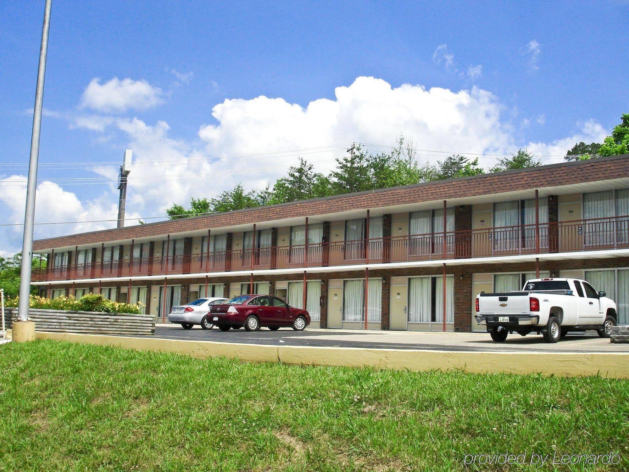 Parkway Inn - Jellico Exterior photo